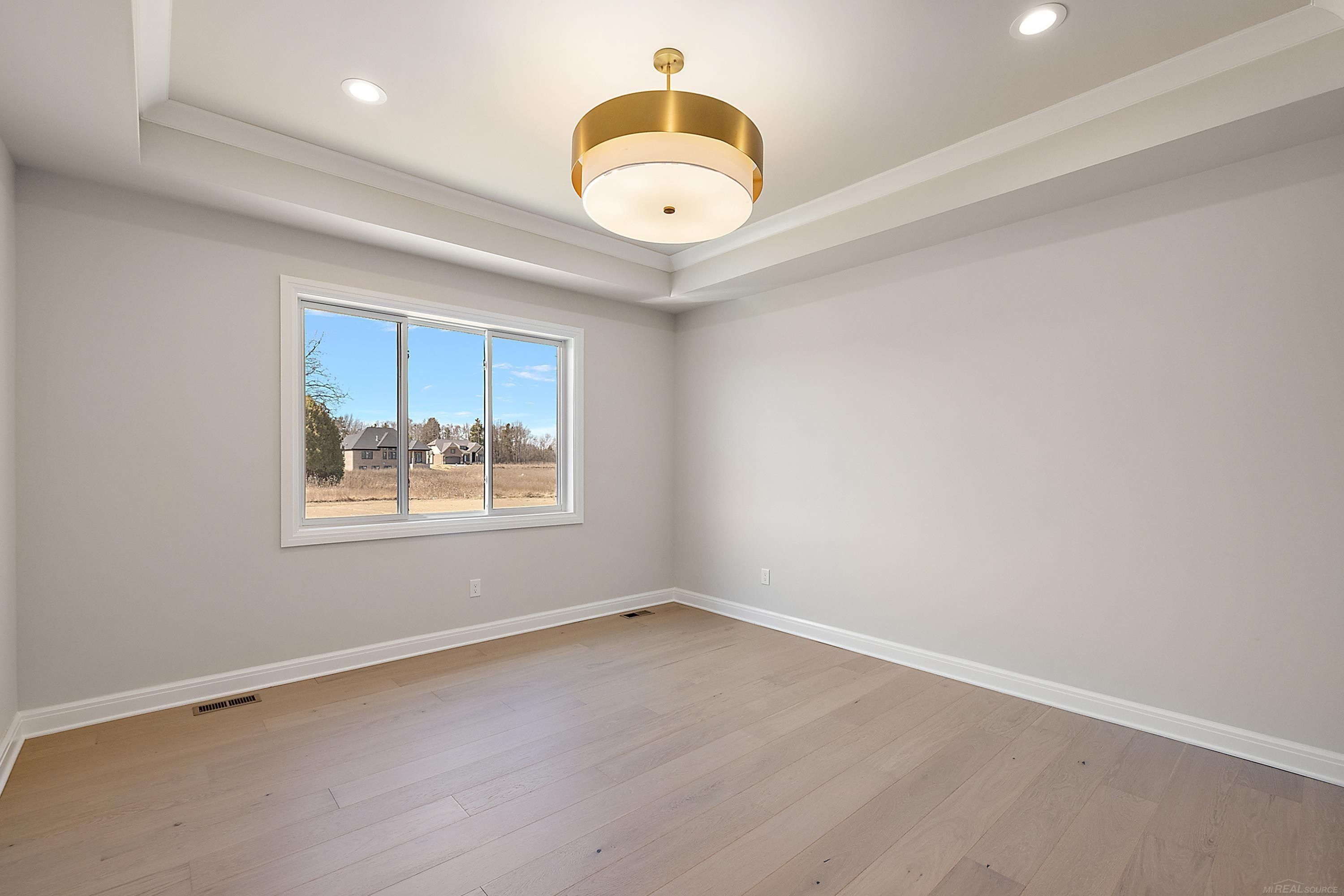 57011 Veridian. Washington Twp, MI 48094