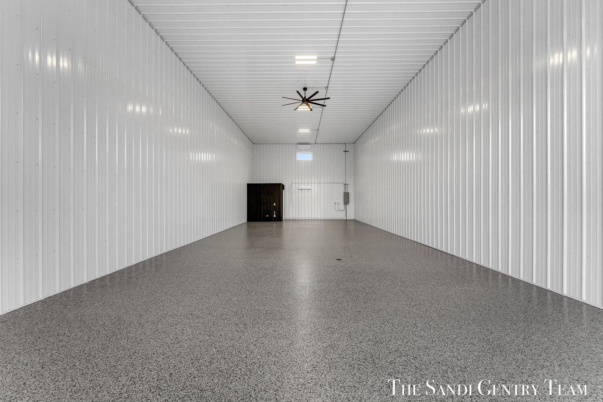 2695 Hein Road Unit B101. Muskegon, MI 49445