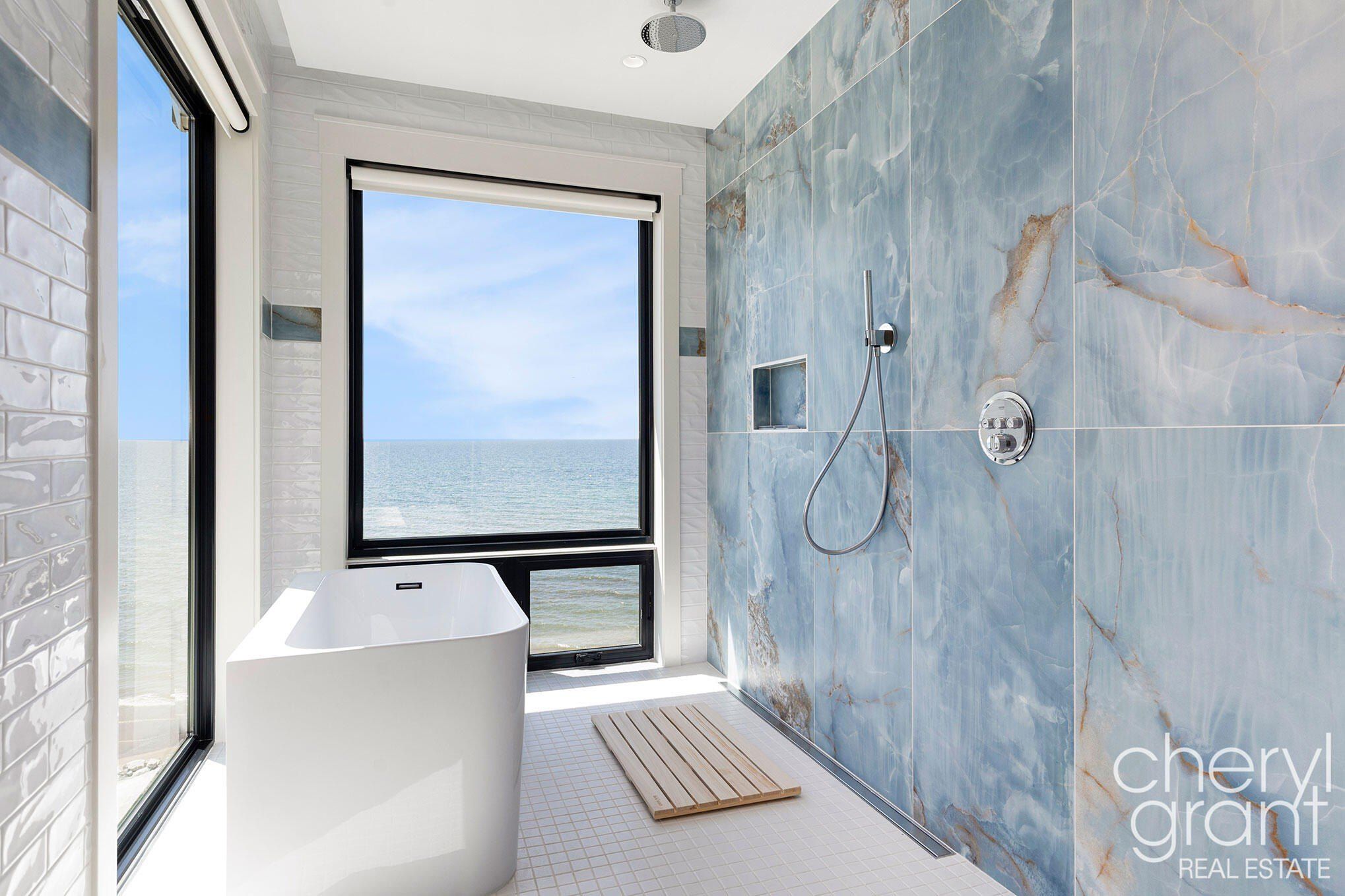 2576 Lakeshore Drive. Fennville, MI 49408