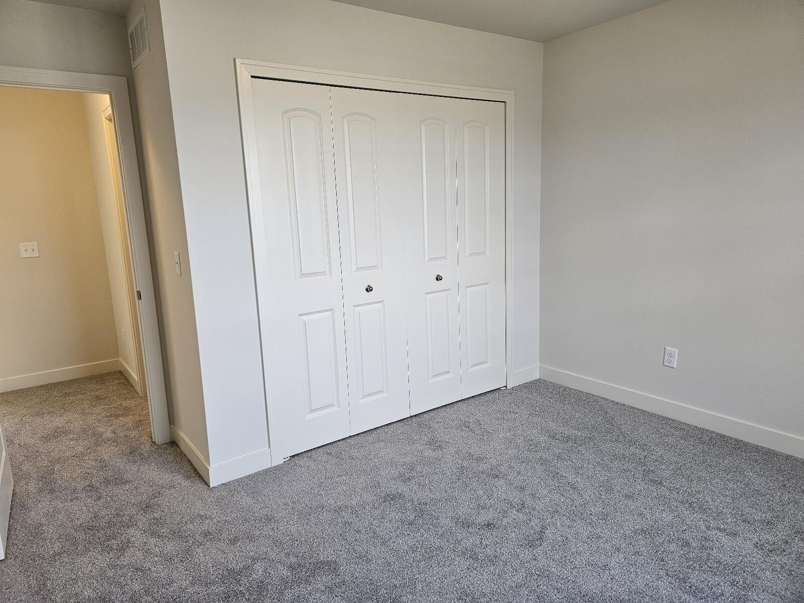 10619 Valley View Drive. Saline, MI 48176