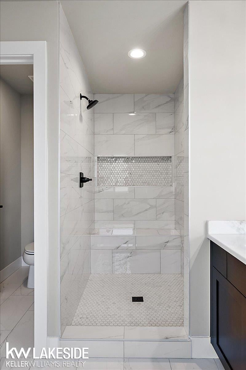 35542 Addison. New Baltimore, MI 48047