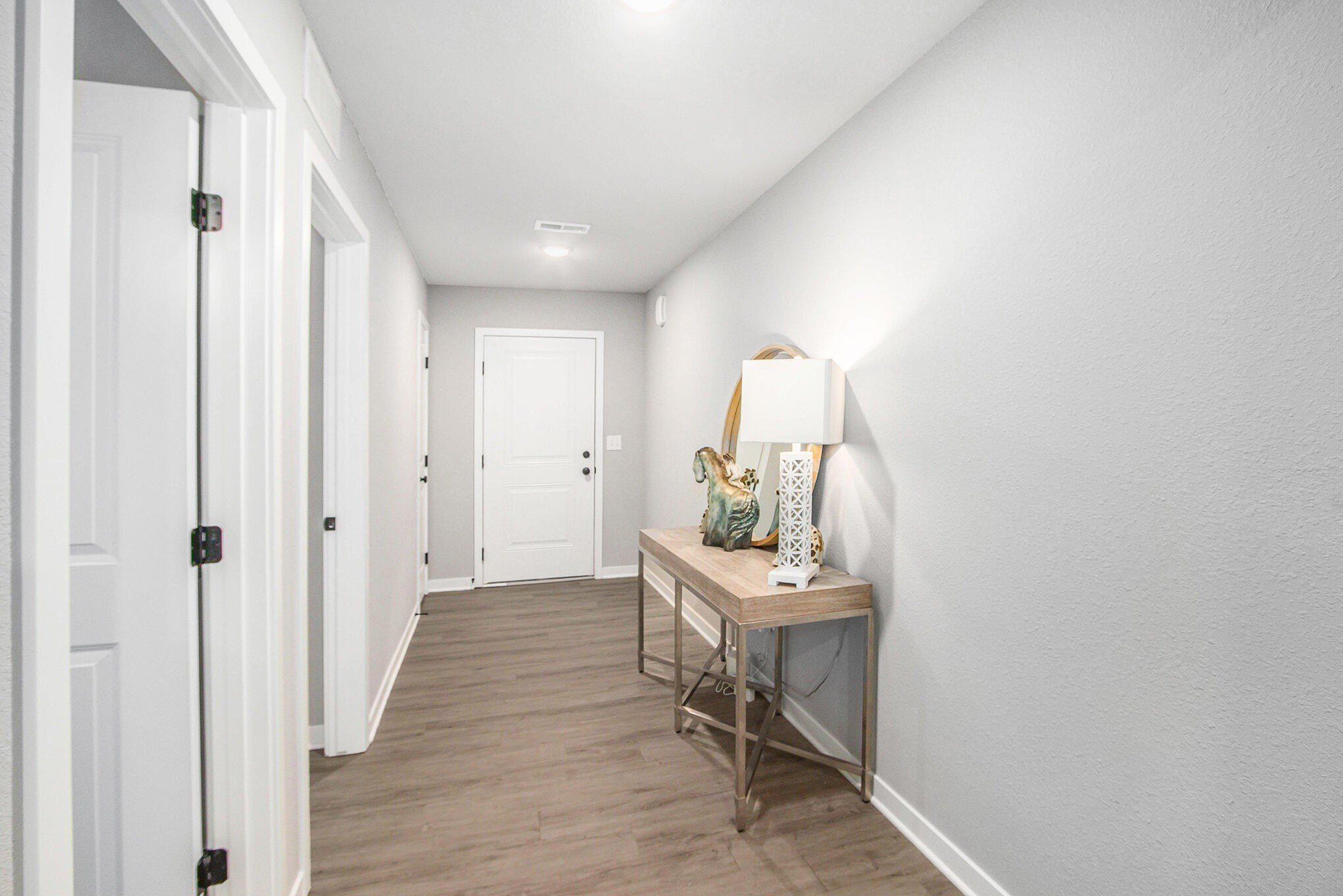 17561 Beechwood Lane Lane. Spring Lake, MI 49456