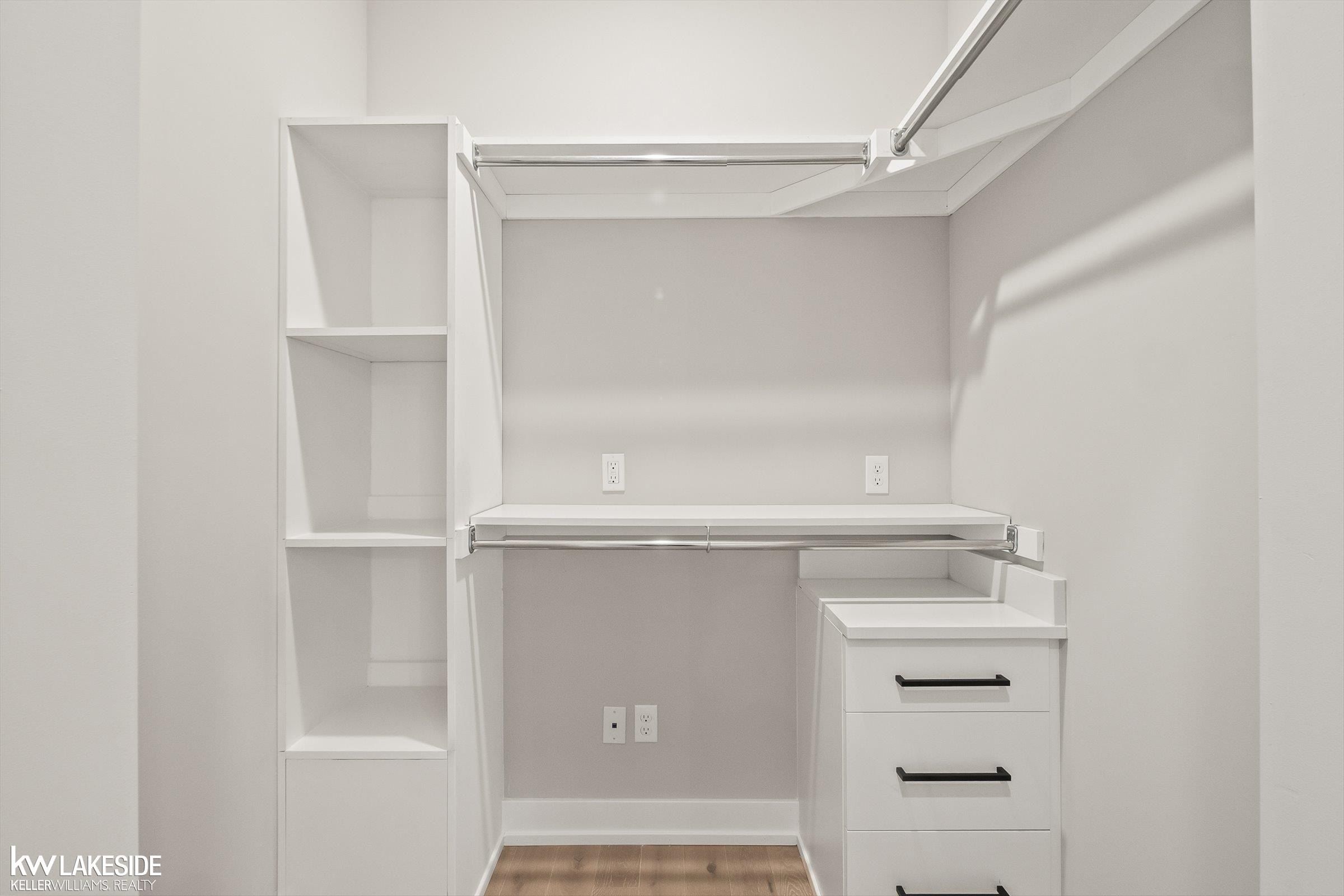 46425 Via Lucca. Macomb, MI 48042