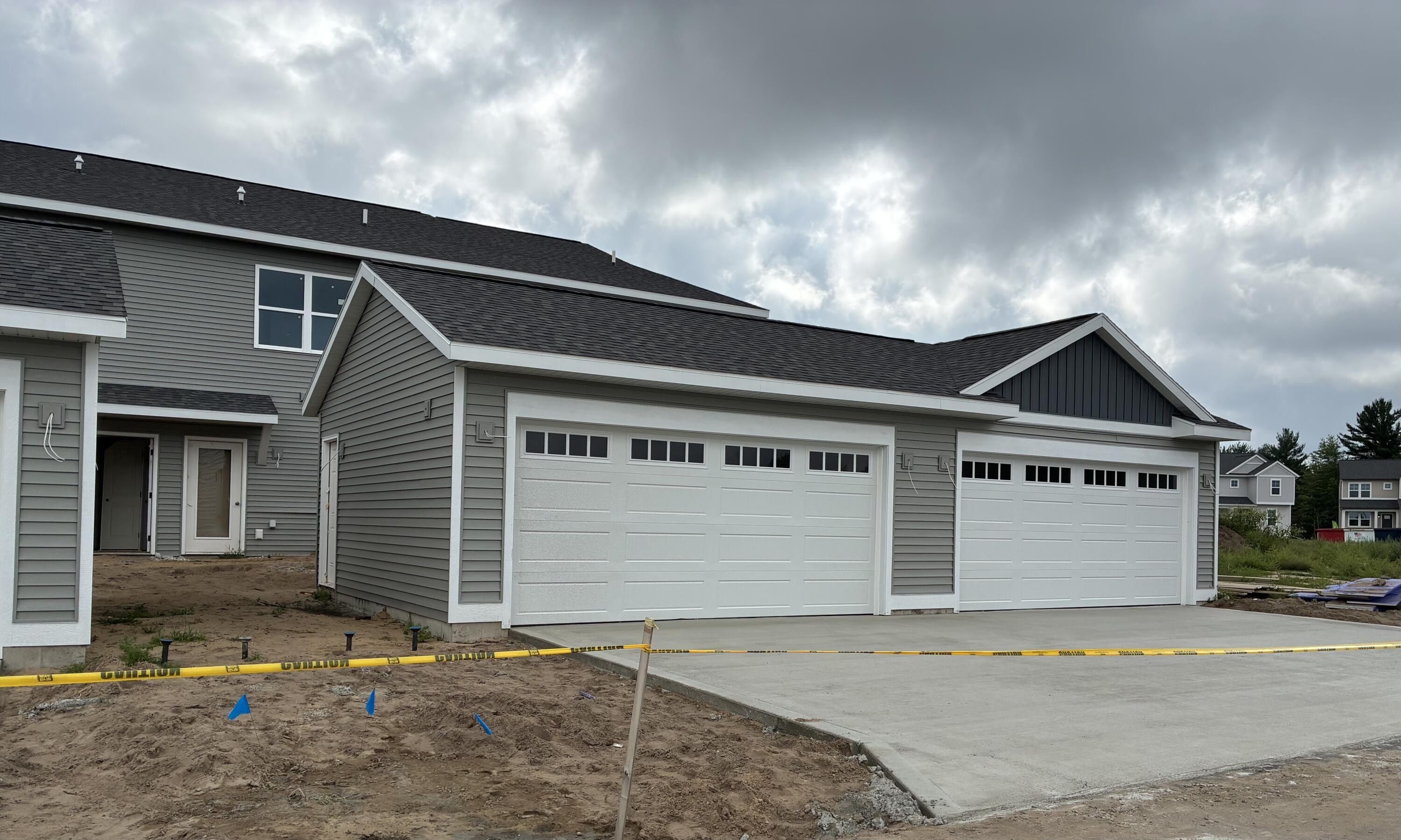 6114 Stahl Drive Unit 16. Spring Lake, MI 49456