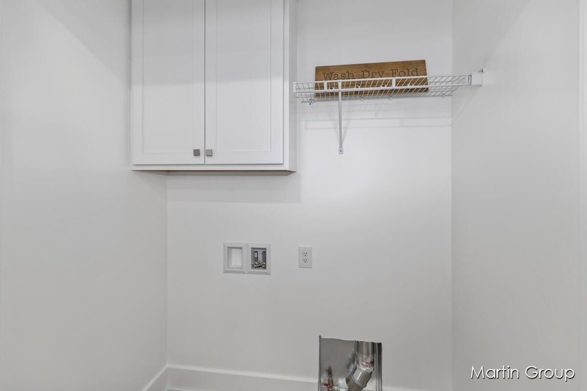 2225 Watertown Way Ne. Grand Rapids, MI 49505