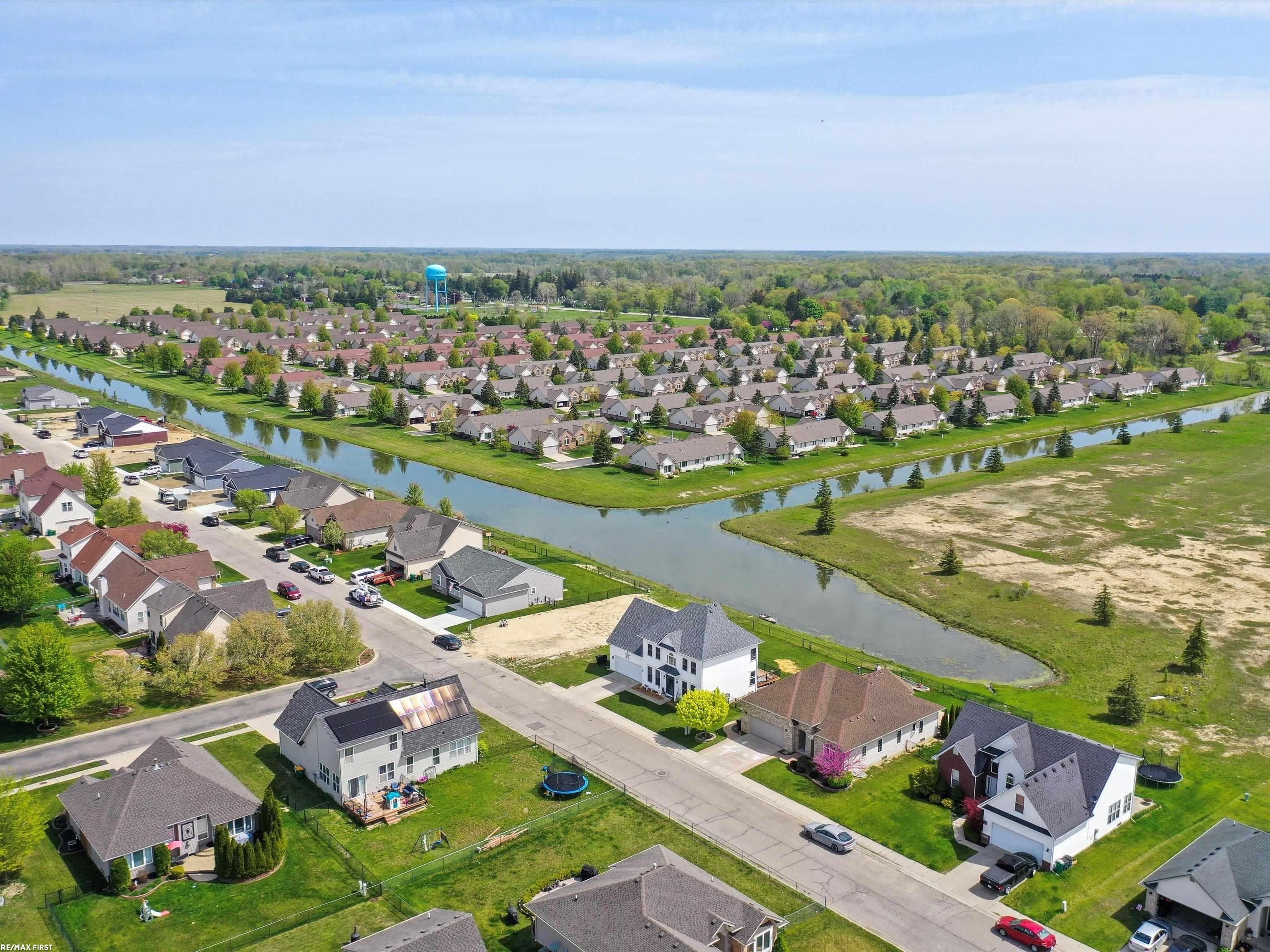 70618 Sunny Brook. Richmond, MI 48062