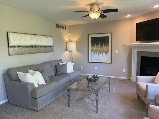 10685 Scarlet Oak Drive. Ypsilanti, MI 48198