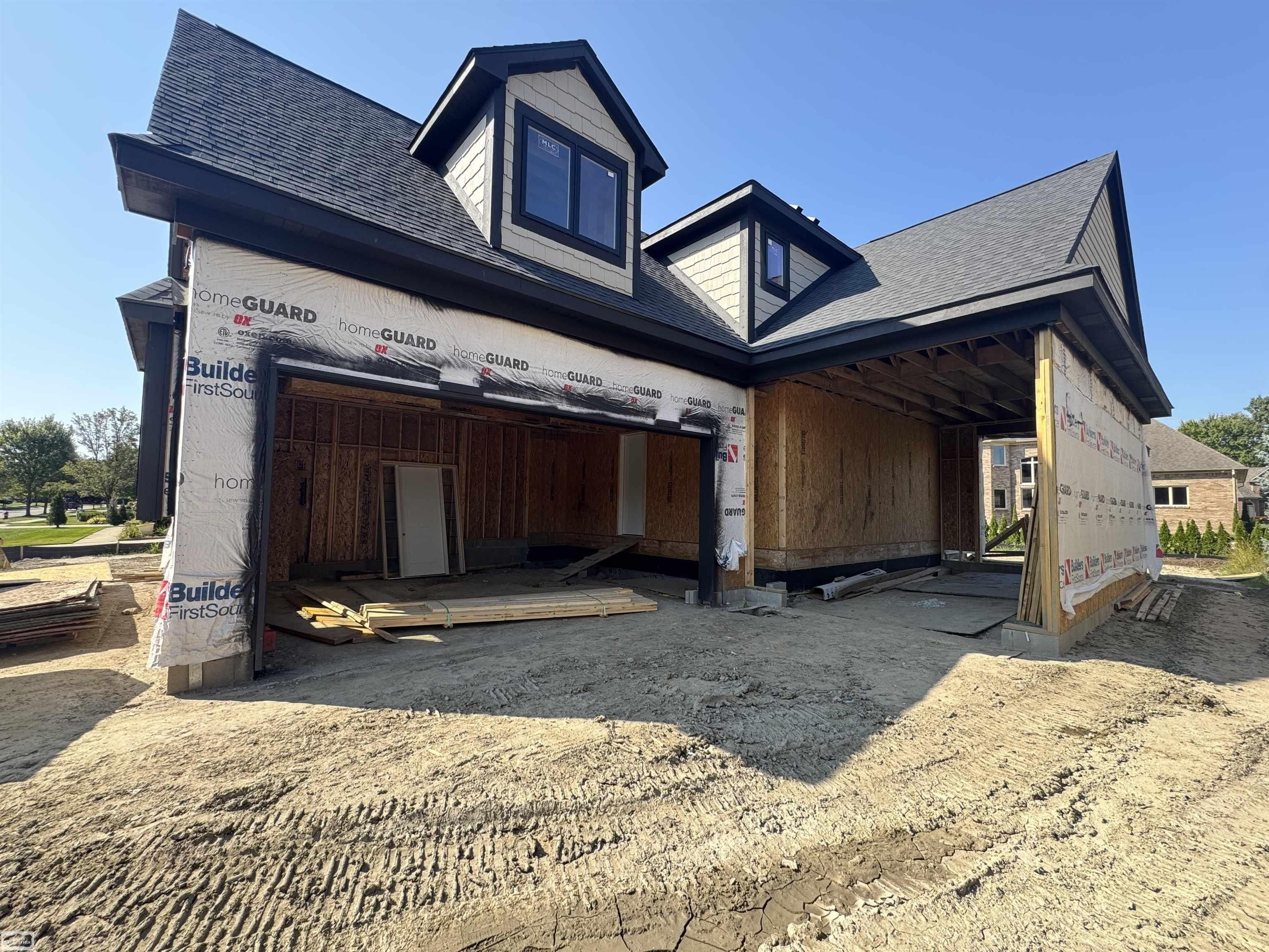 54679 White Pine. Shelby Twp, MI 48315