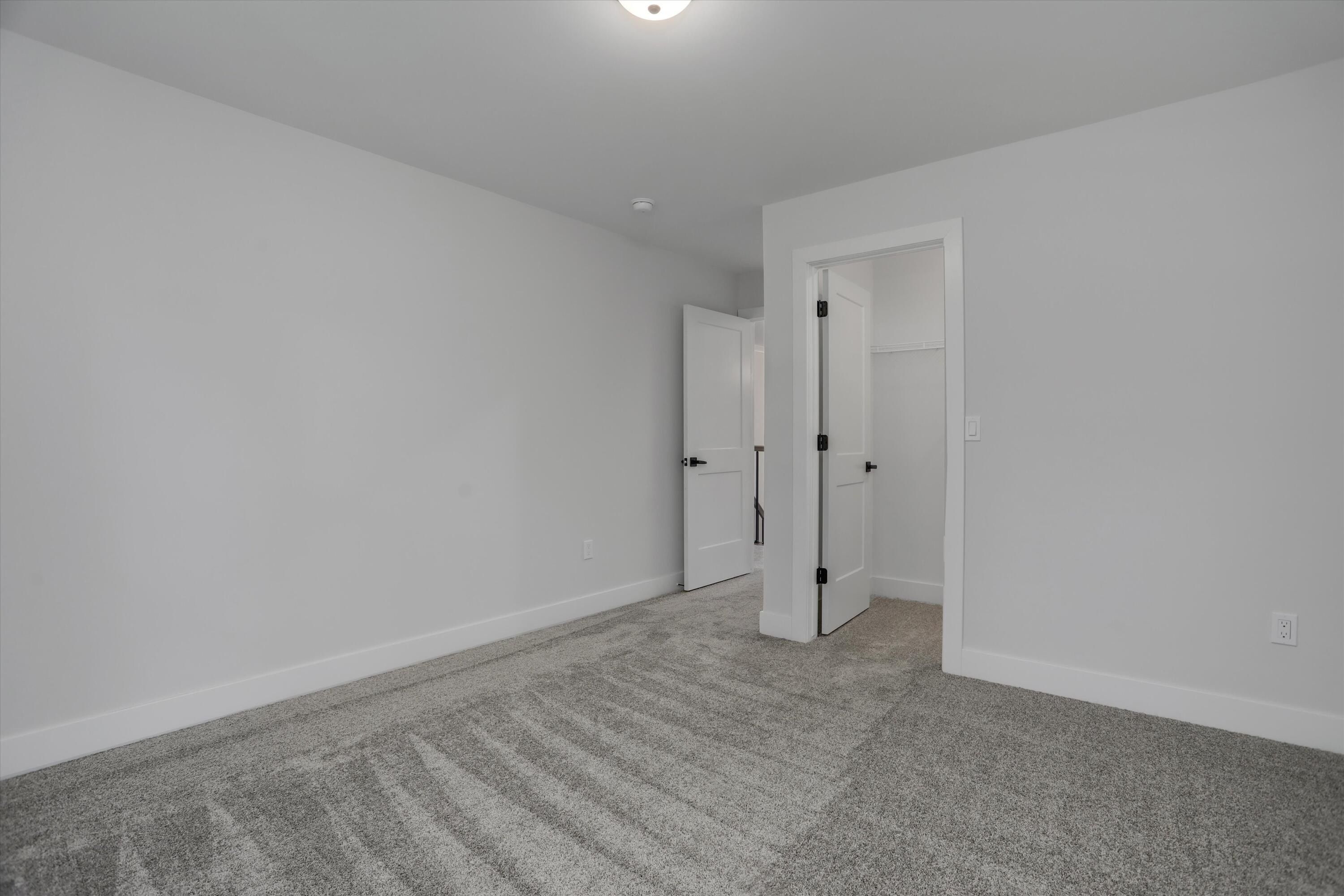 359 Amelia Circle. South Lyon, MI 48178