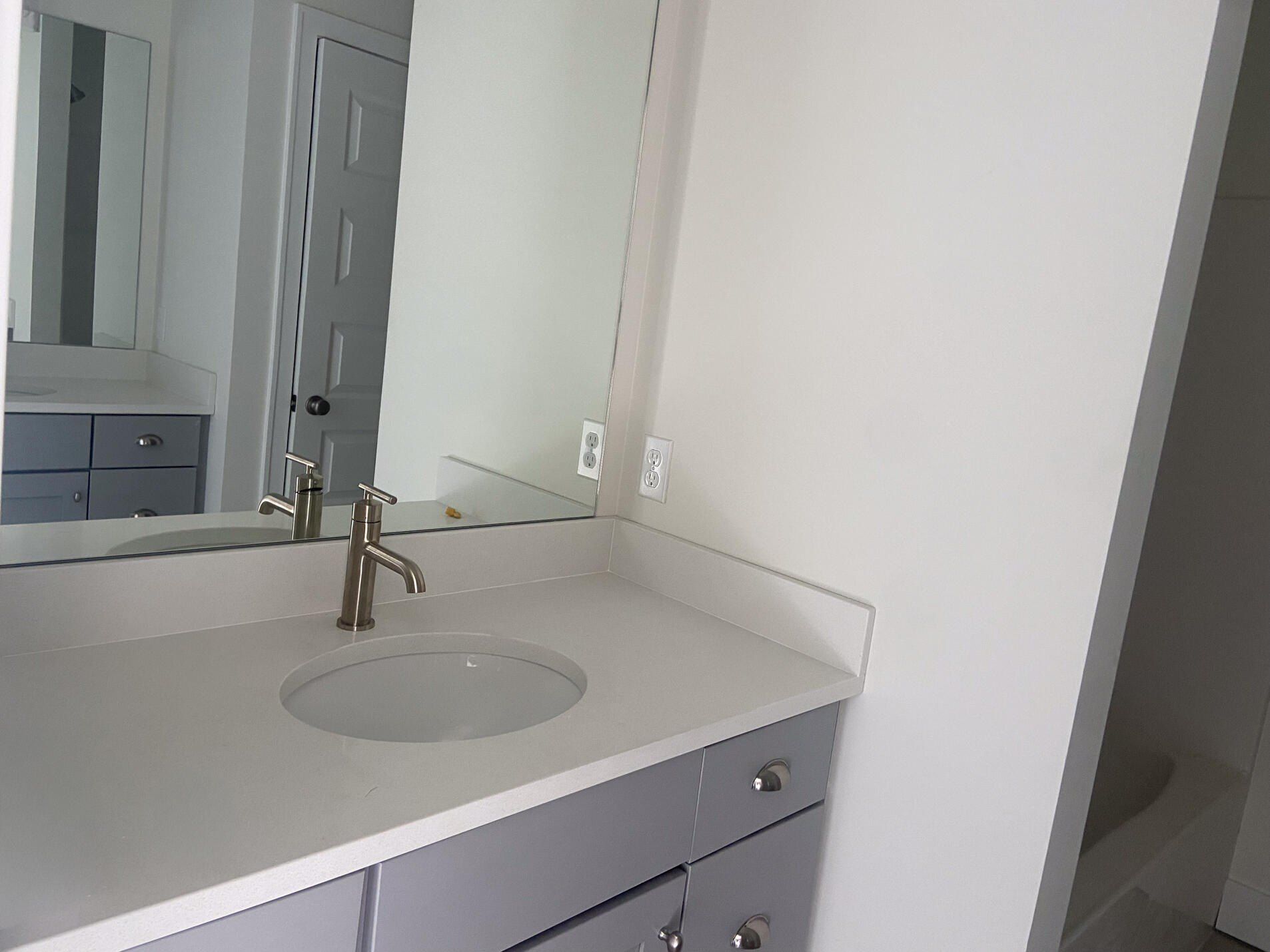 10786 Melanie Drive. Allendale, MI 49401