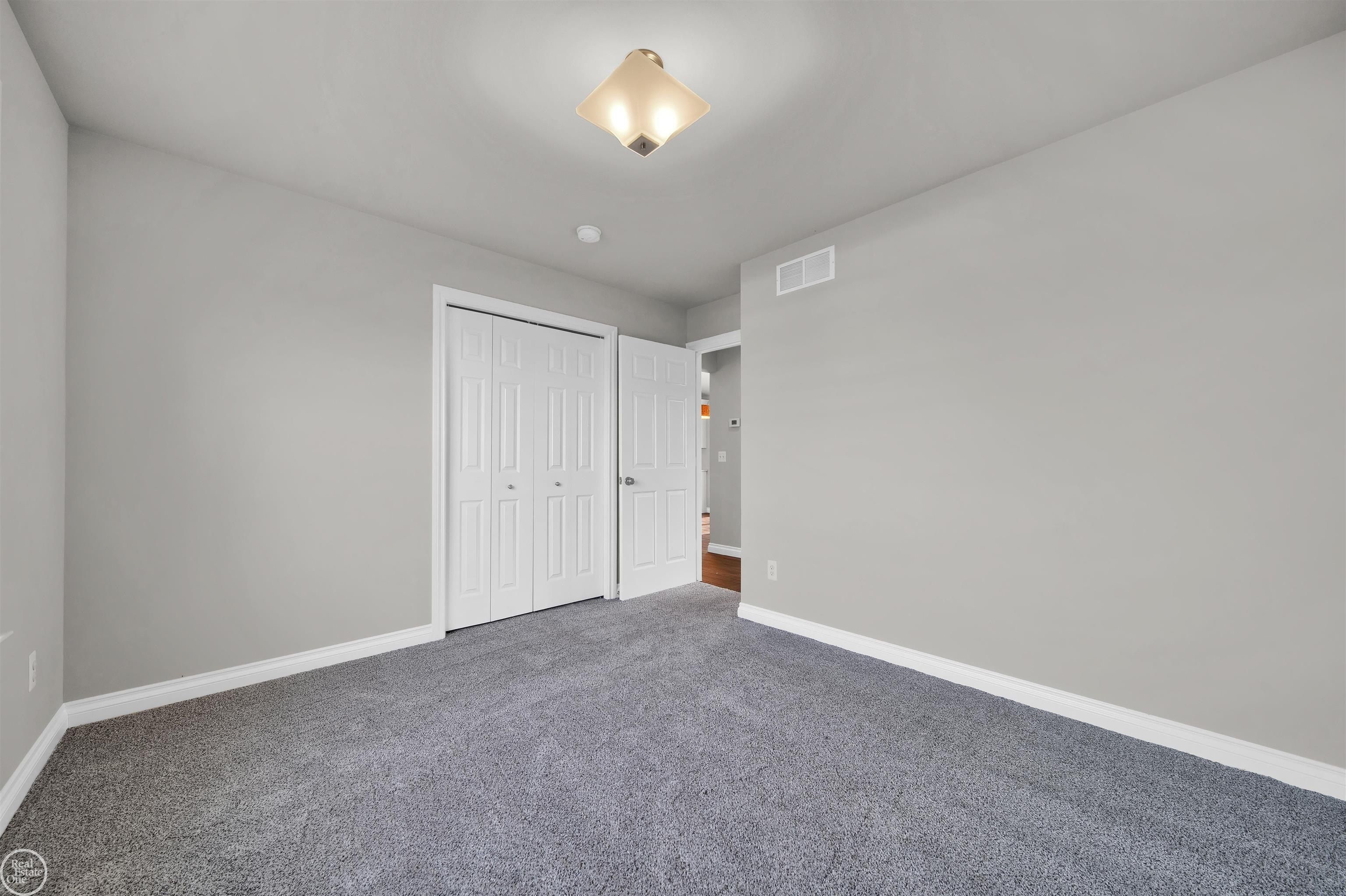 211 N Carney. Saint Clair, MI 48079