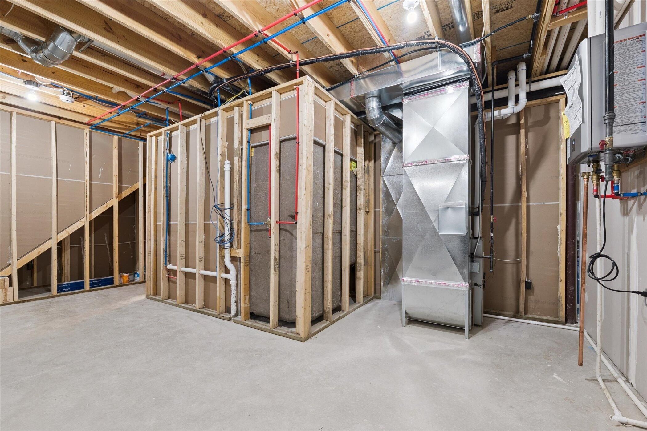 246 Marion Oaks Dr. Howell, MI 48843