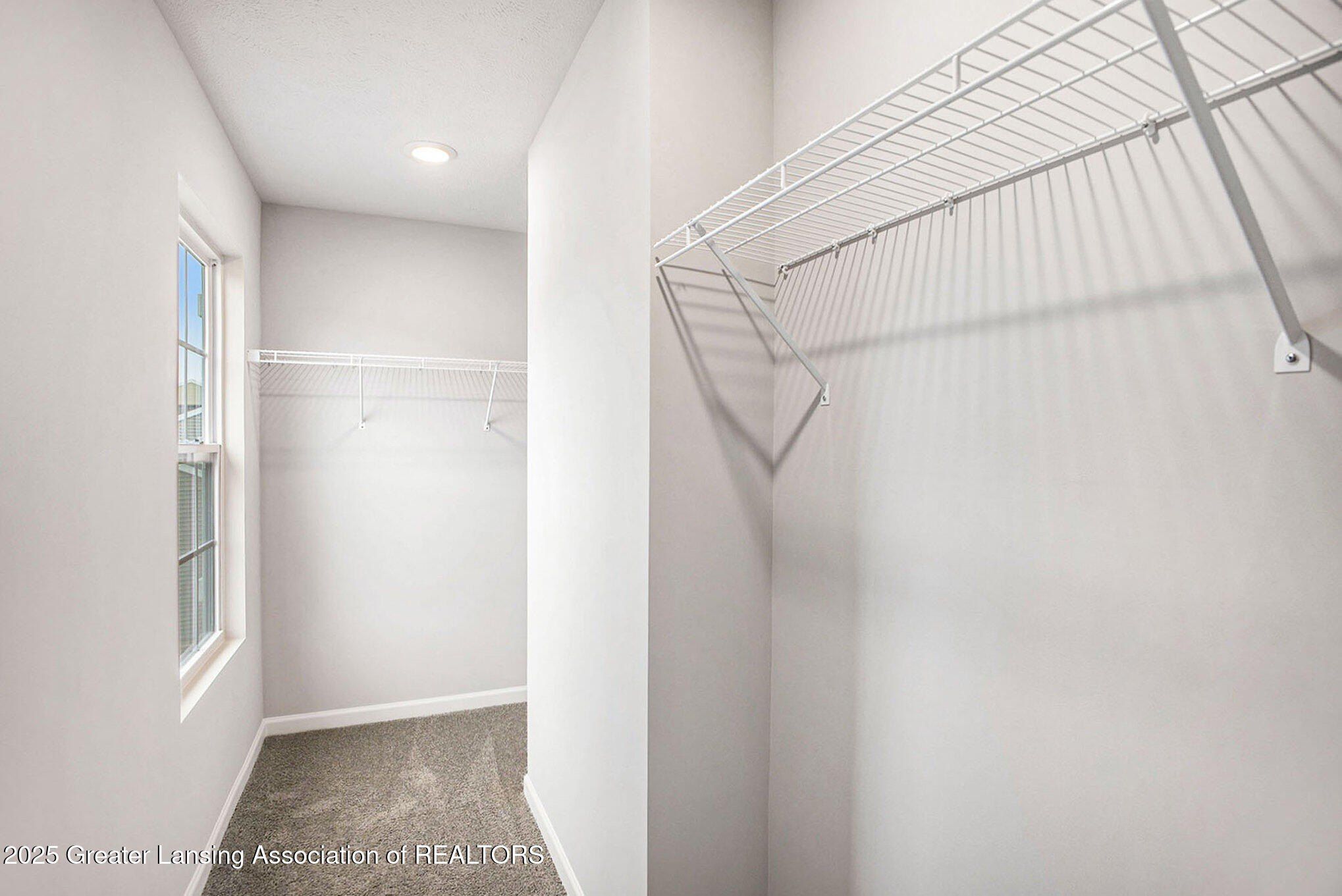 618 St Andrews Drive. Eaton Rapids, MI 48827