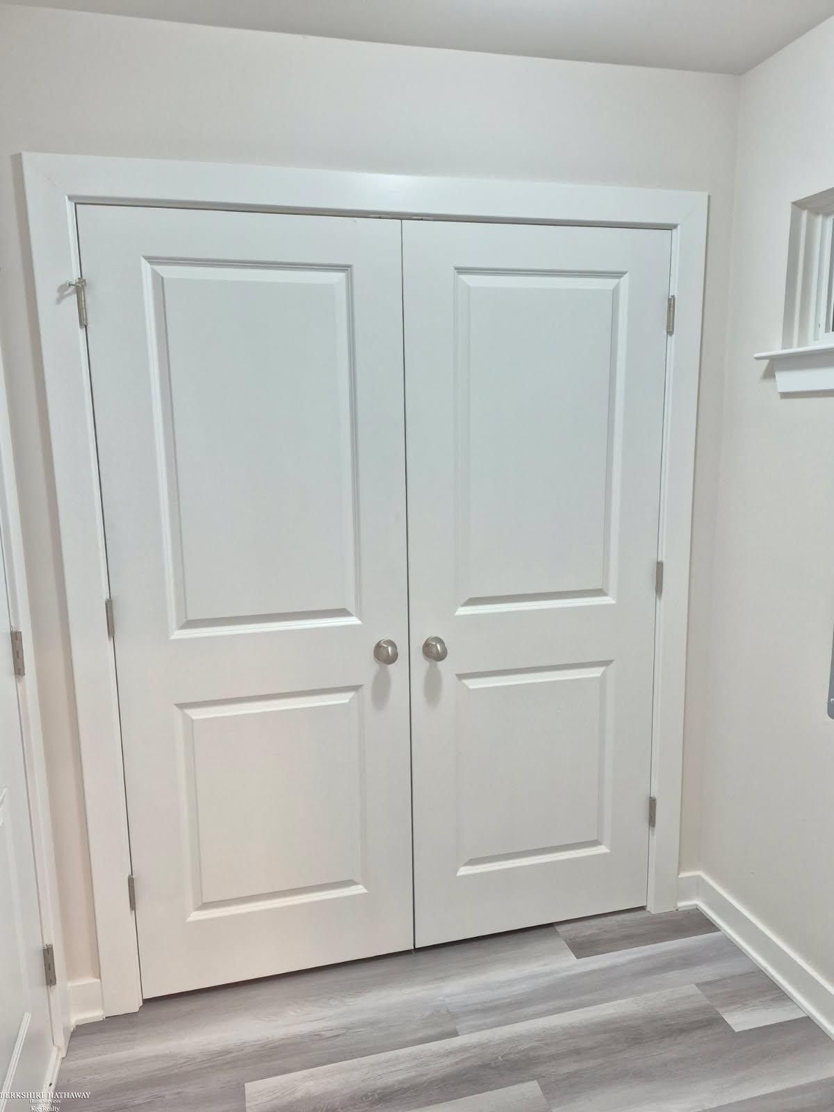 28017 Ginley. Roseville, MI 48066