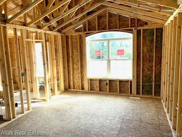 11289 Green Road. Goodrich, MI 48438