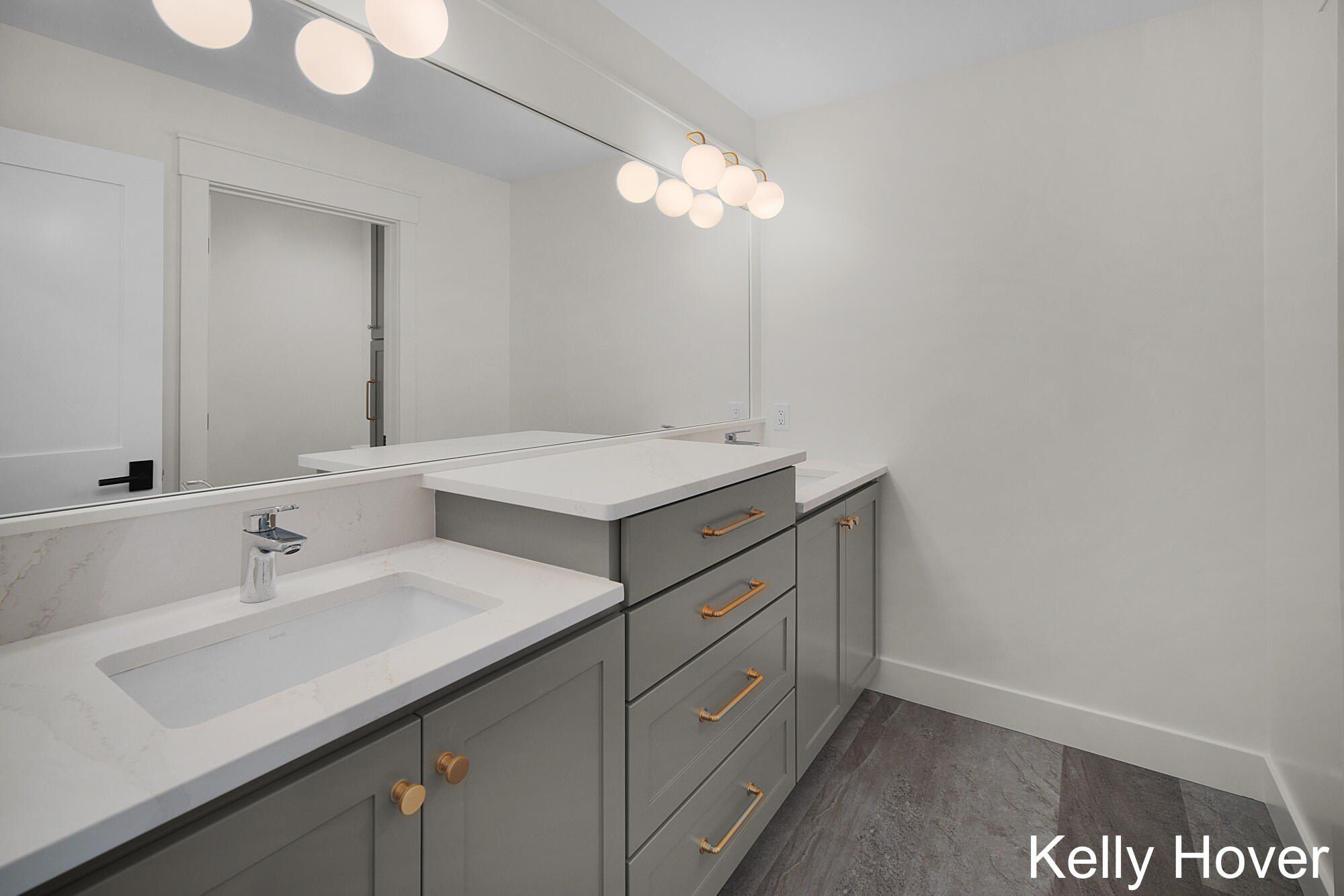 402 Ottogan Hills Court. Dorr, MI 49323