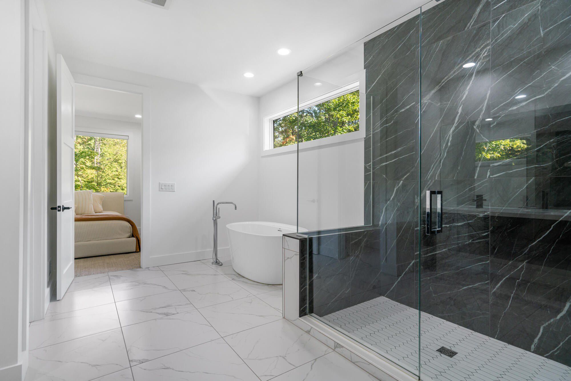 17 N Stonebridge Drive Unit 17. Charlevoix, MI 49720