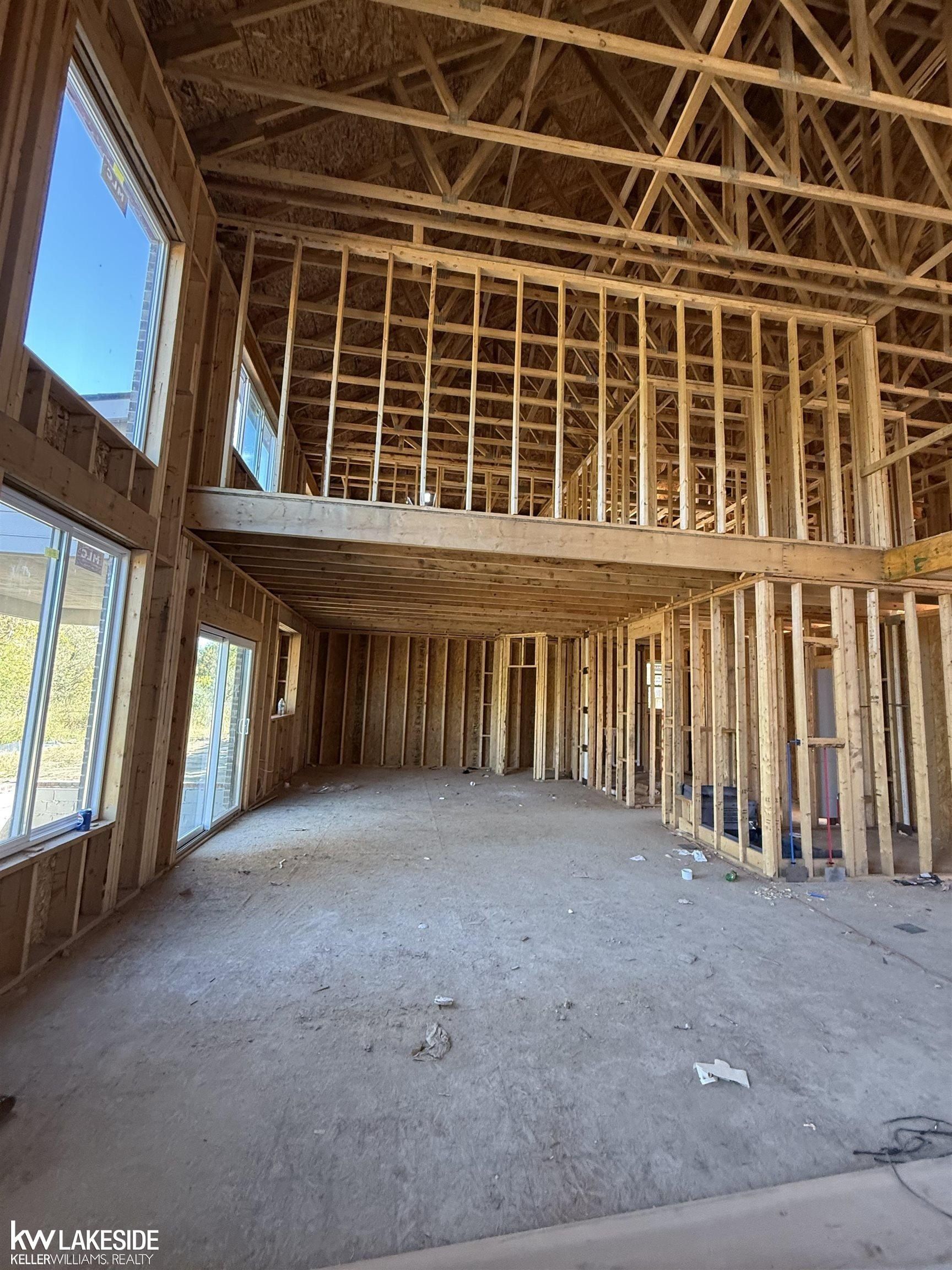 18879 Via Firenze. Macomb, MI 48044