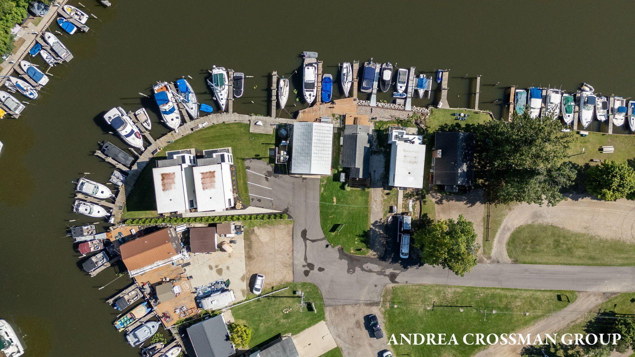 1 N Bailey Avenue Unit 5. South Haven, MI 49090