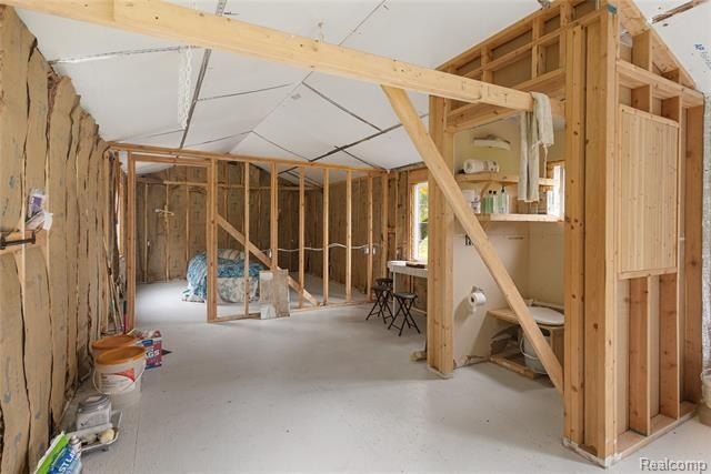 66301 County Road 681. Hartford, MI 49057