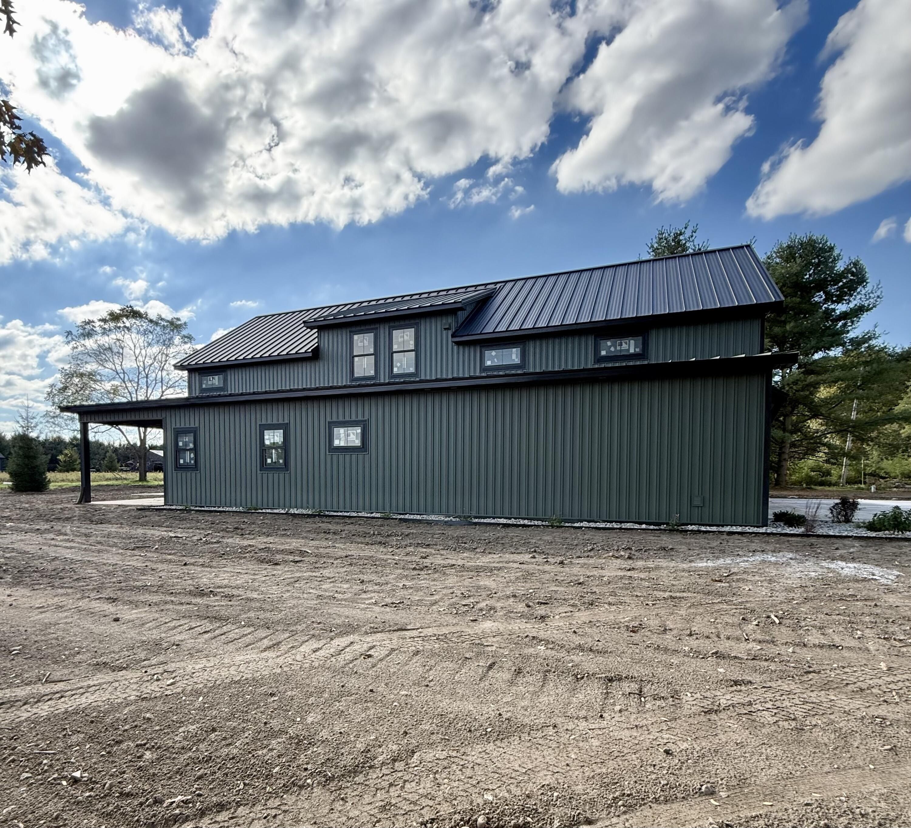 6952 E Avenue. Richland, MI 49083