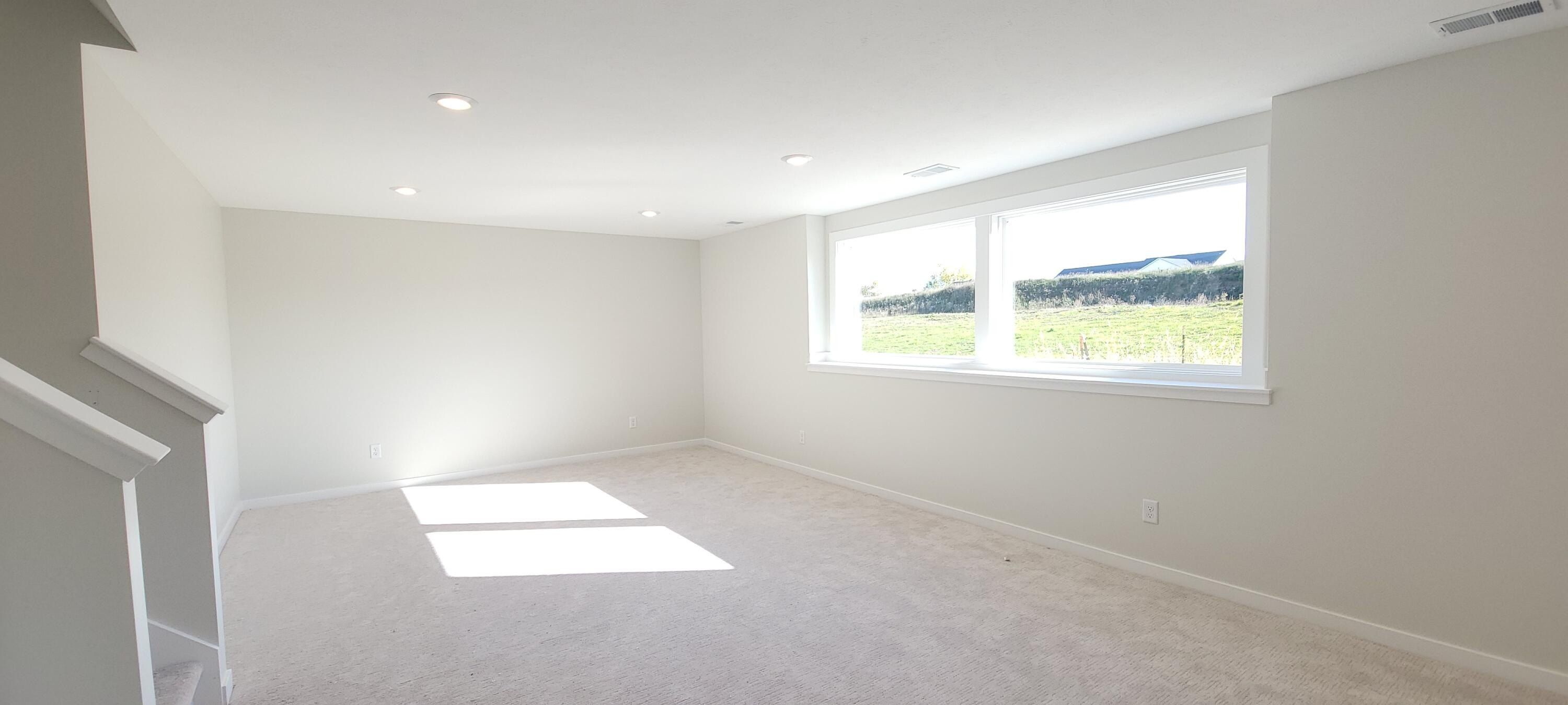 3786 Ambrosia Drive Sw Unit 23. Grand Rapids, MI 49534