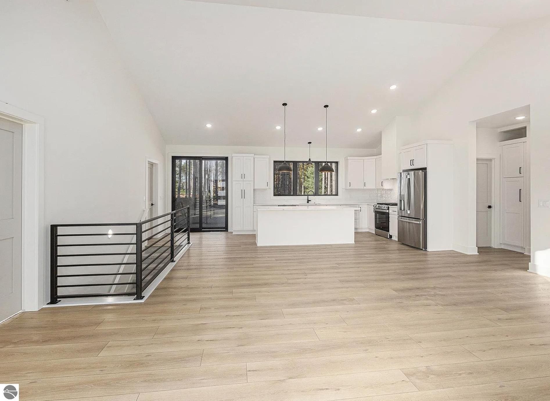 1566 Cascade Trail. Traverse City, MI 49685