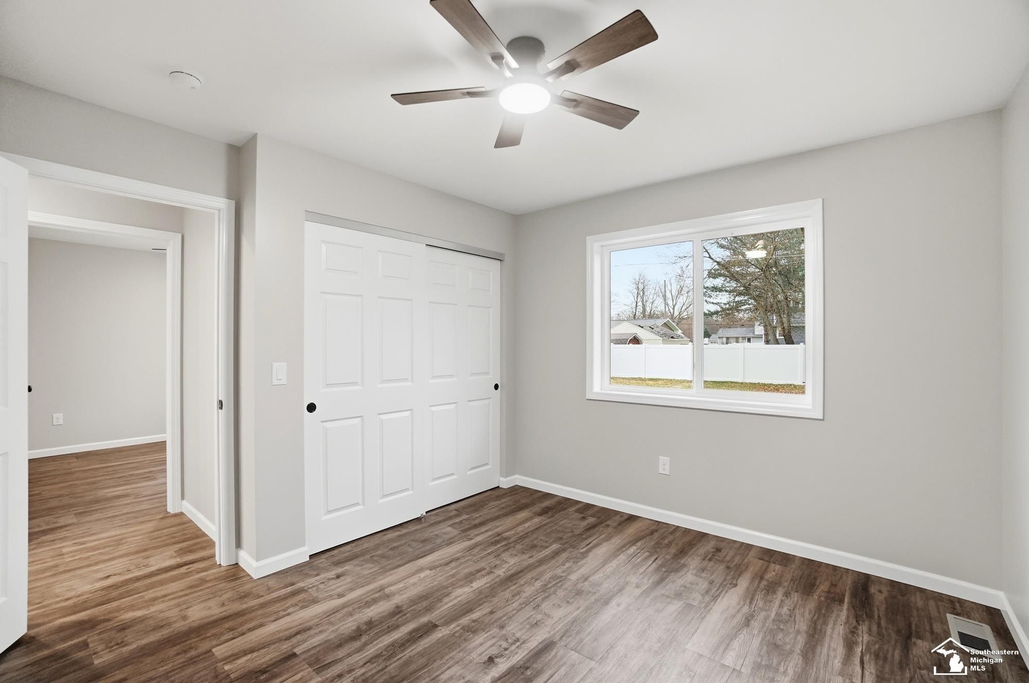 12850 Crane. Carleton, MI 48117