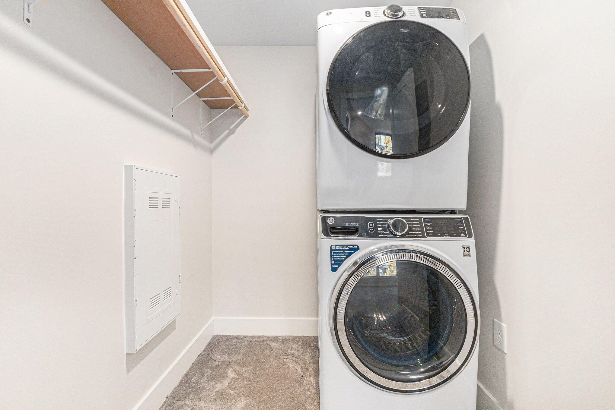 629 Fairview Avenue Ne Unit 2. Grand Rapids, MI 49503