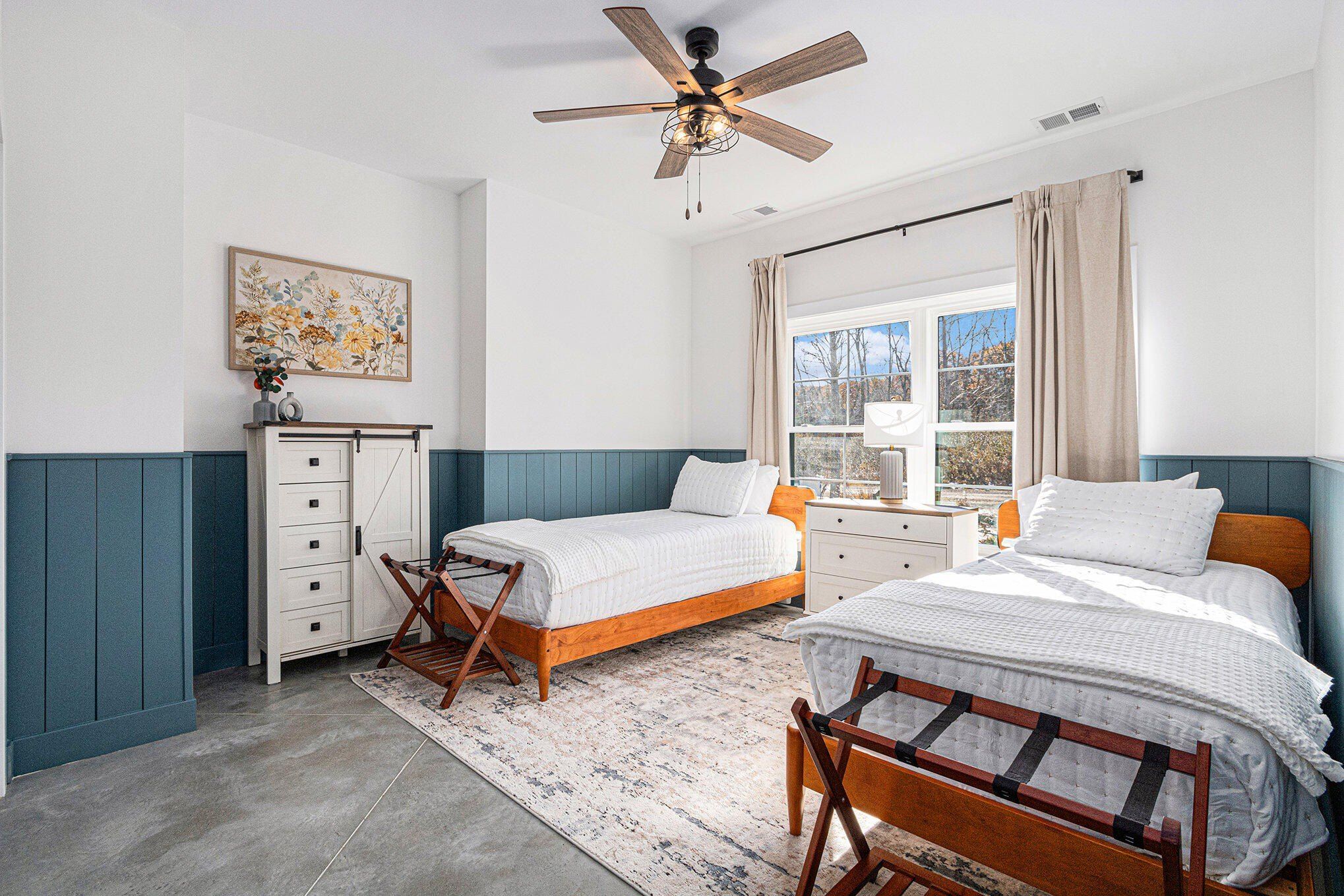 13785 Jane Way. Harbert, MI 49115