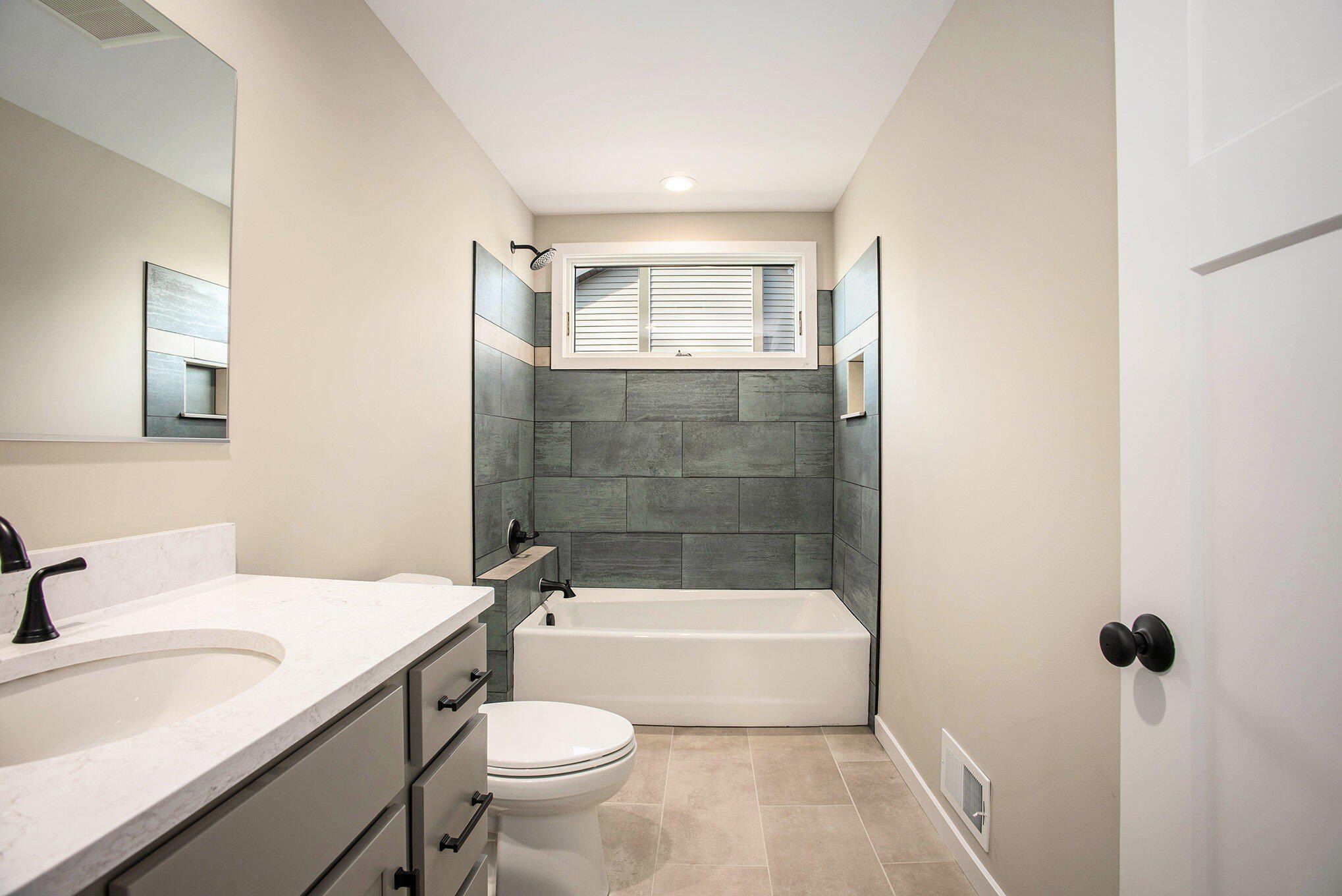 1032 Arlington Avenue. Grand Haven, MI 49417