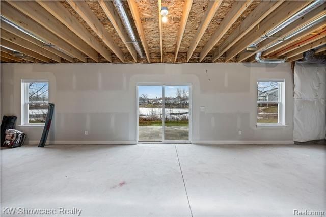 915 Preserve Lane. White Lake, MI 48386