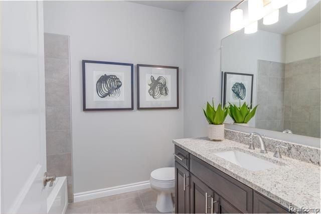 1496 Turner Drive. Commerce Twp, MI 48390