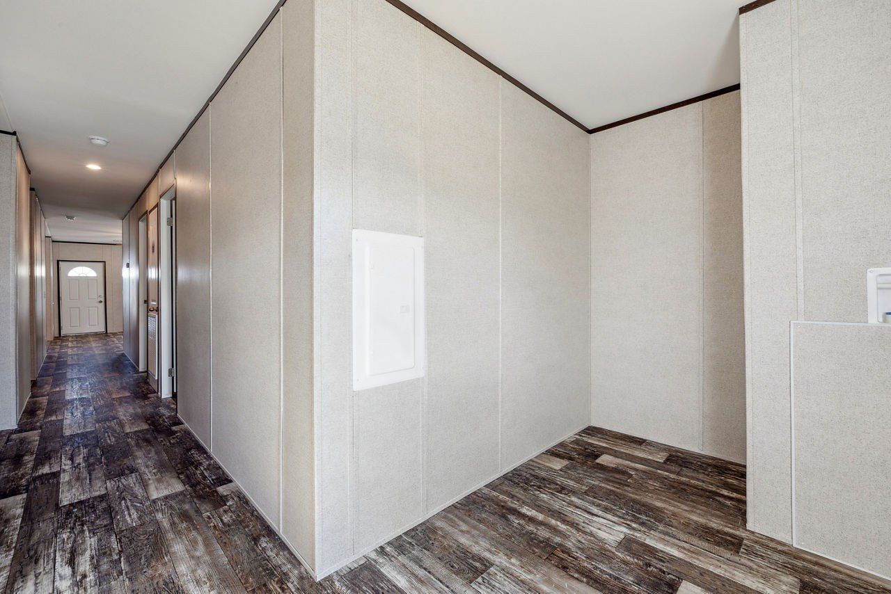 1064 Revere Lane. Kalamazoo, MI 49009