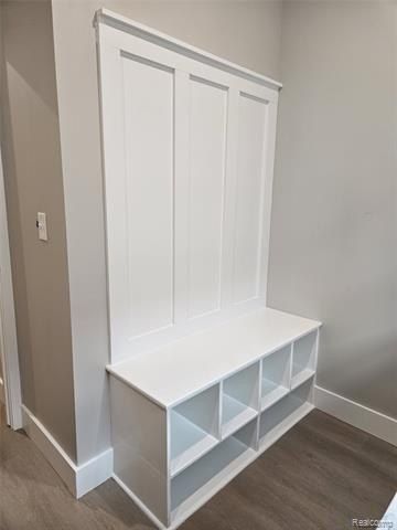 49287 London Bridge Drive. Macomb, MI 48044