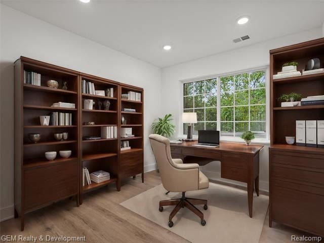 551 Village Lane. Milford, MI 48381