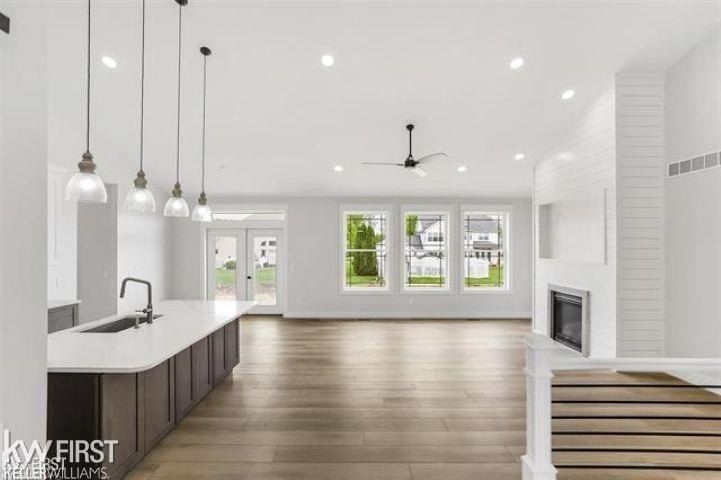 5177 N Irish. Davison, MI 48423