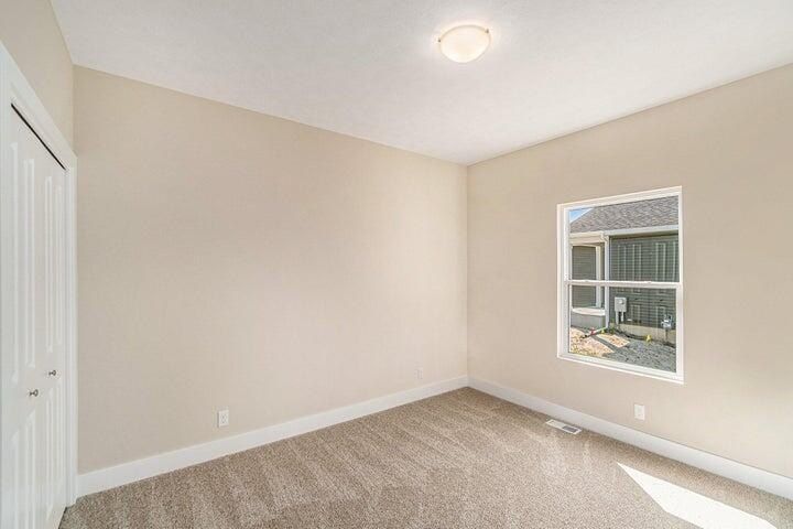 2489 Gray Wolf Way. Muskegon, MI 49444