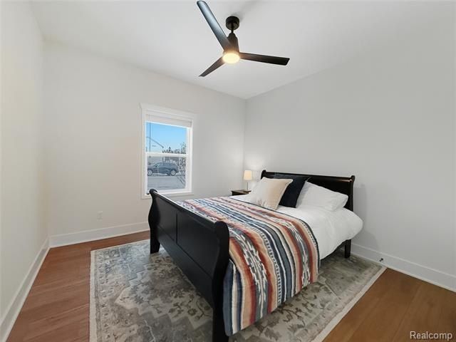 232 Marion Oaks Drive. Howell, MI 48843