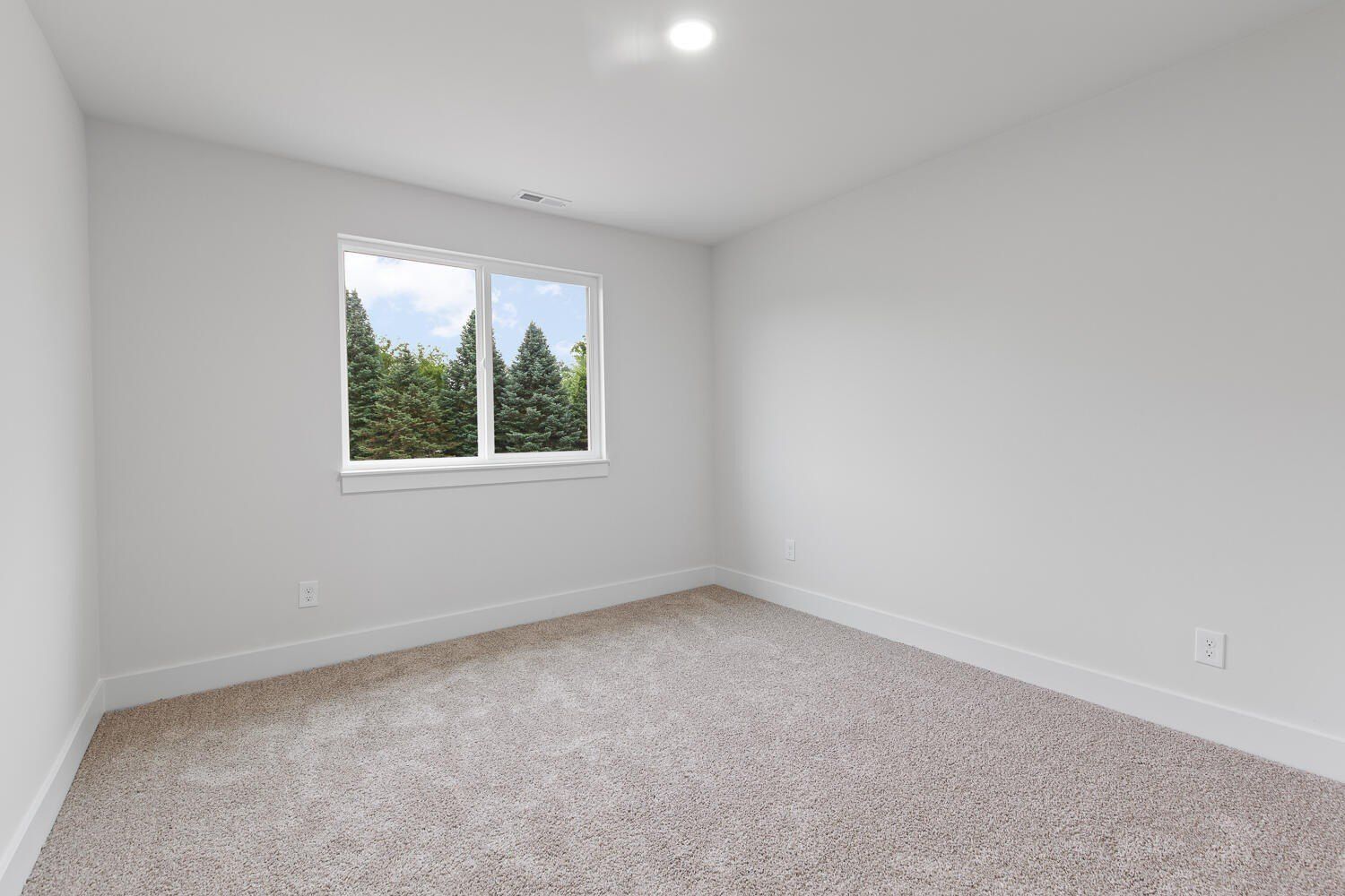 2016 Green Acres Drive. Adrian, MI 49221