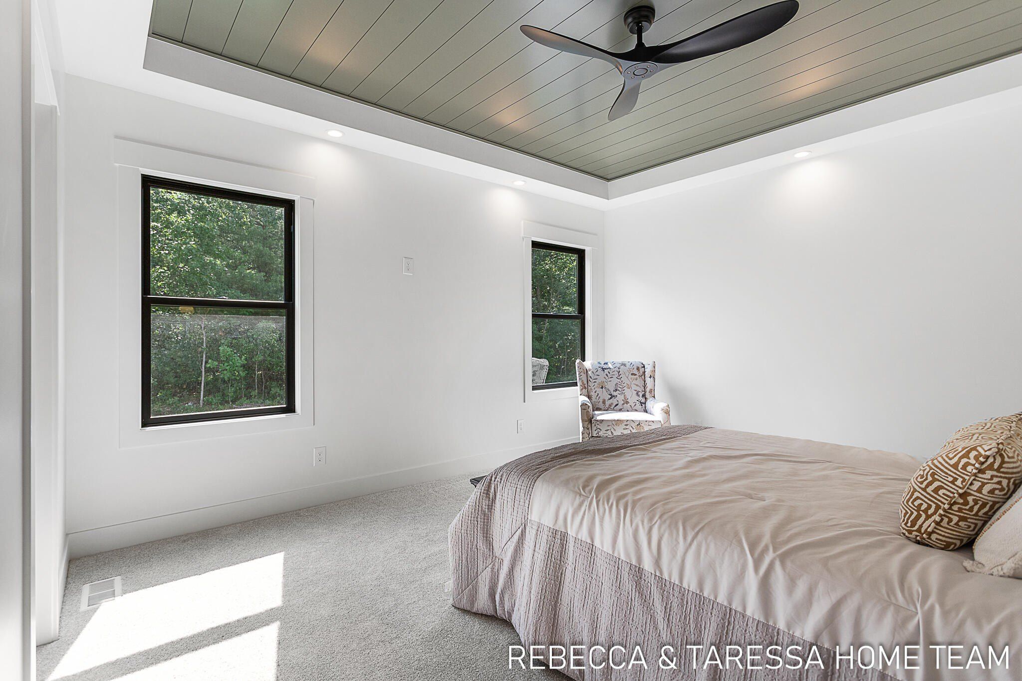 401 Sabine 31 Drive. Muskegon, MI 49442