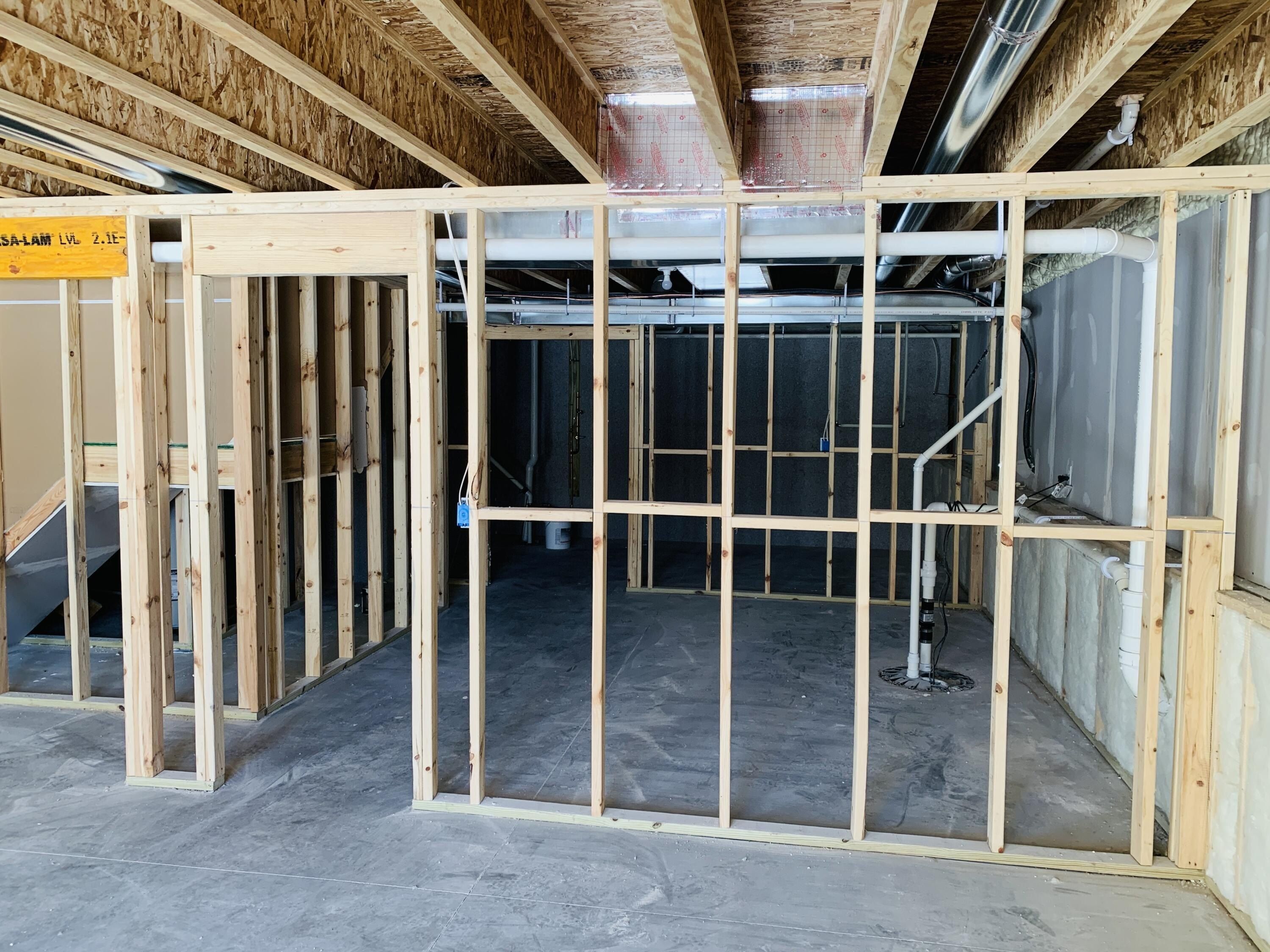 1040 N Washington Street Se. Lowell, MI 49331