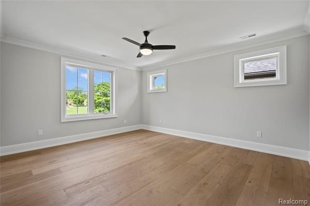 2182 Buckingham Avenue. Birmingham, MI 48009