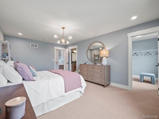 3768 Kinsley Boulevard. Ann Arbor, MI 48105