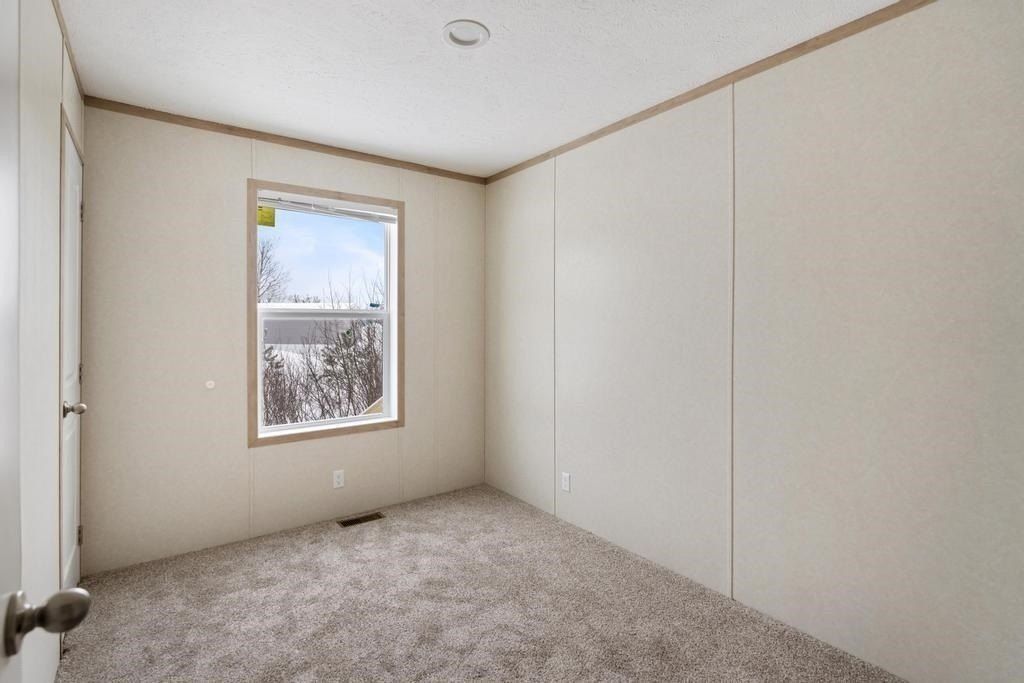 2668 Pear Lot 154. Alanson, MI 49706