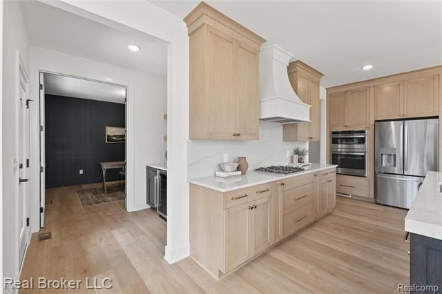 35837 Windridge Drive. New Baltimore, MI 48047