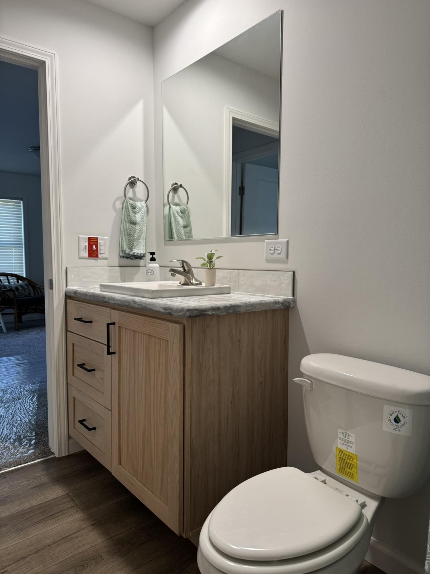 608 Jackson Avenue. Muskegon, MI 49442