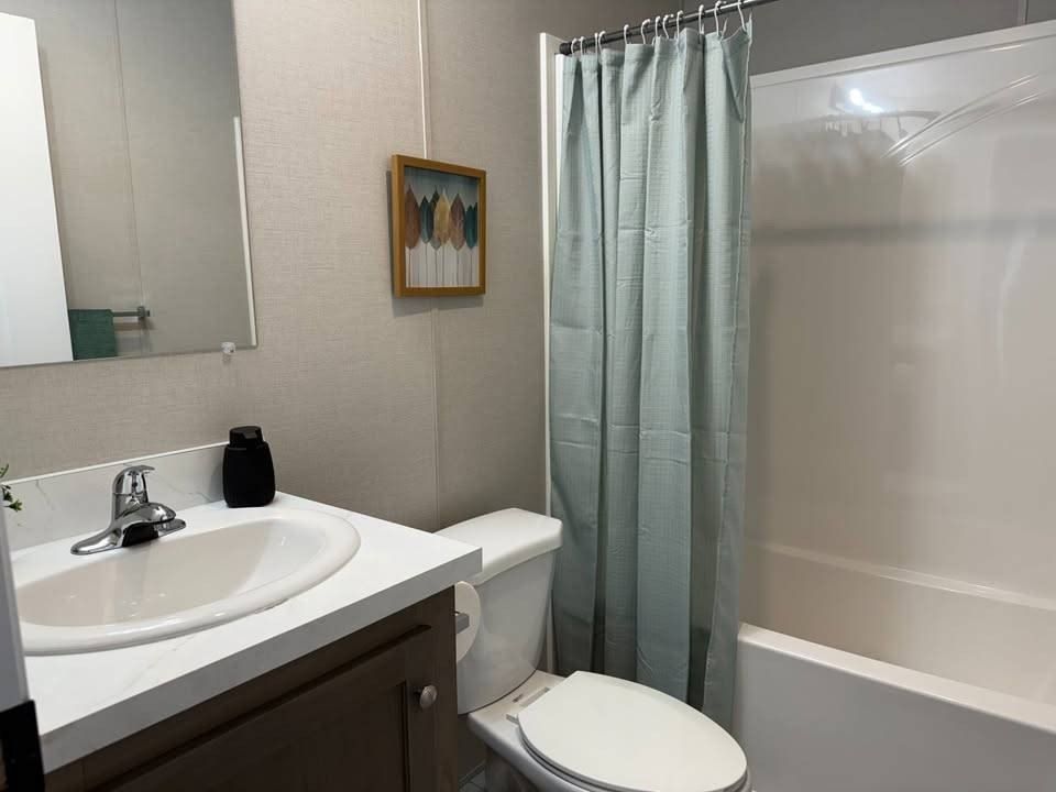 172 Taylor Ave. Jackson, MI 49203