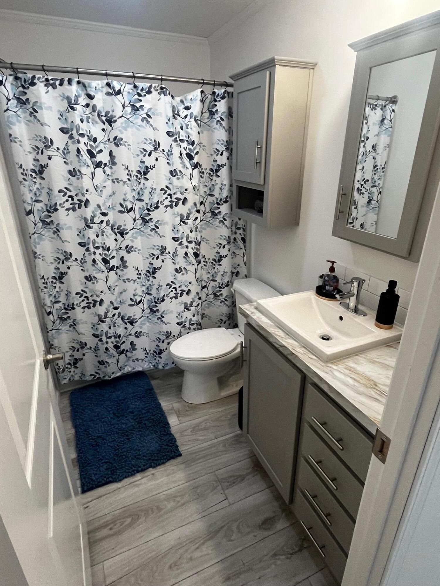 5283 Beardsley Court Unit 11. Kalamazoo, MI 49004