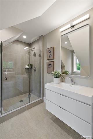 345 Kimberly Street. Birmingham, MI 48009